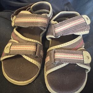 Kohl's Brown and Tan Kids Sandals with Red Accents